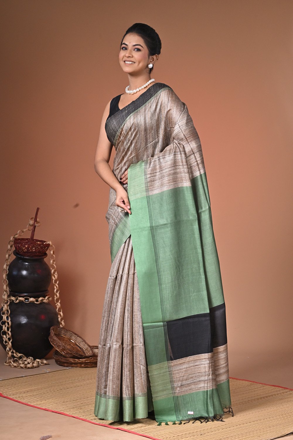 Ketia Tussar Saree with Blouse Piece - Image 6