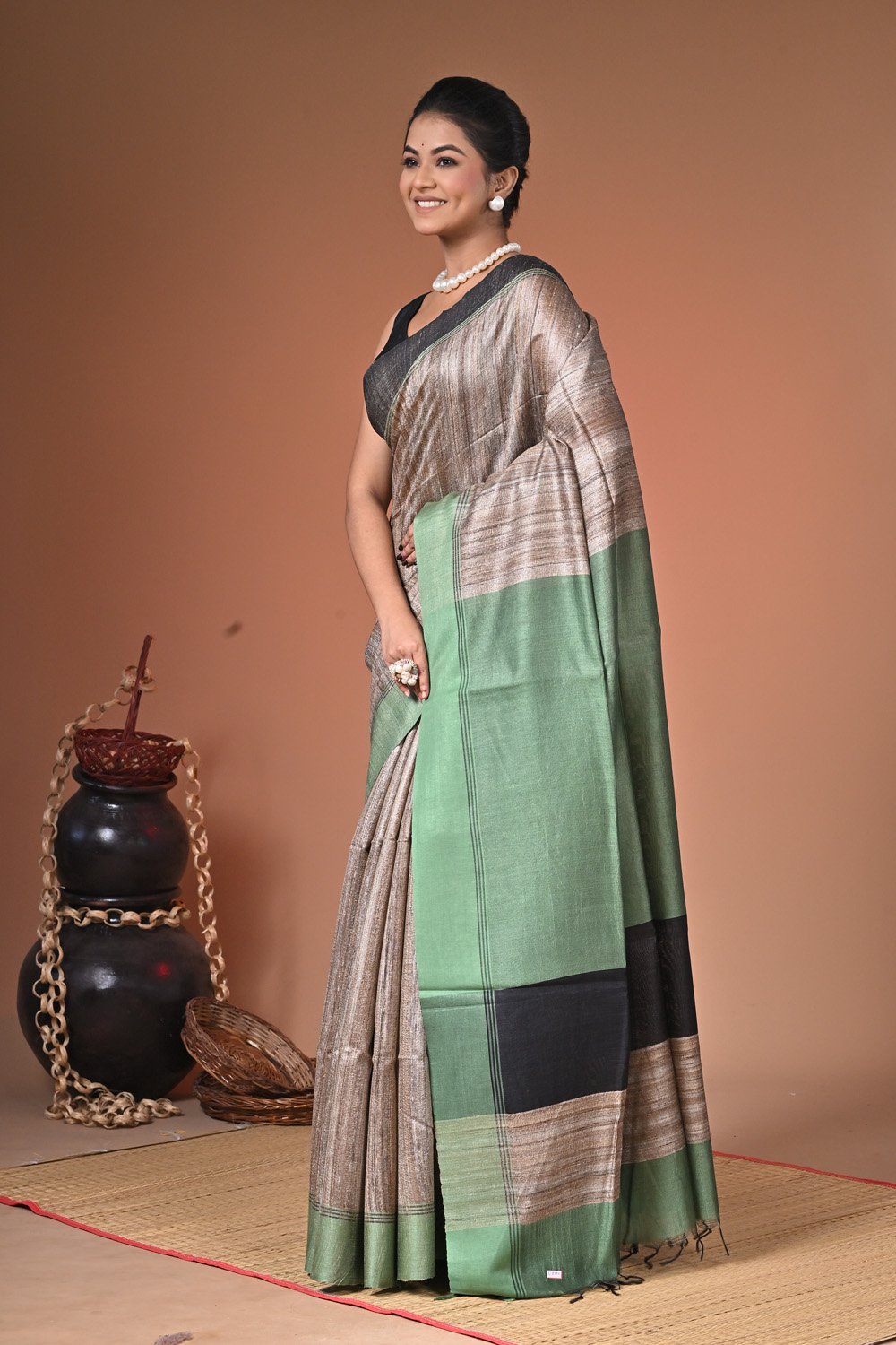 Ketia Tussar Saree with Blouse Piece - Image 7
