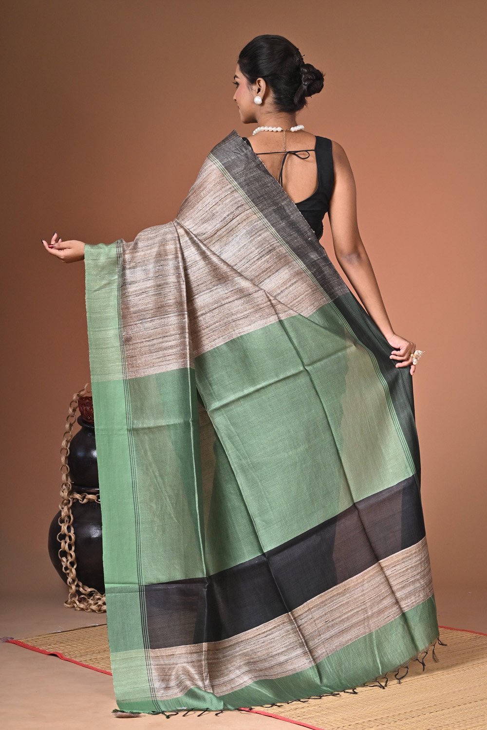 Ketia Tussar Saree with Blouse Piece - Image 9