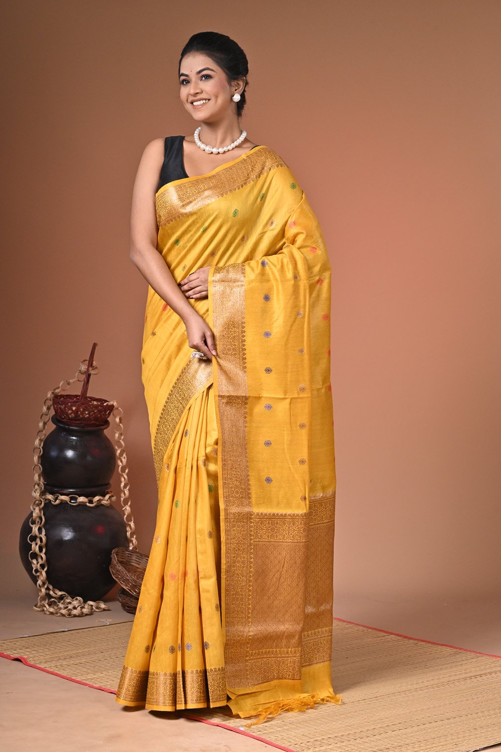 Linen Benarasi Saree with Blouse Piece - Image 5