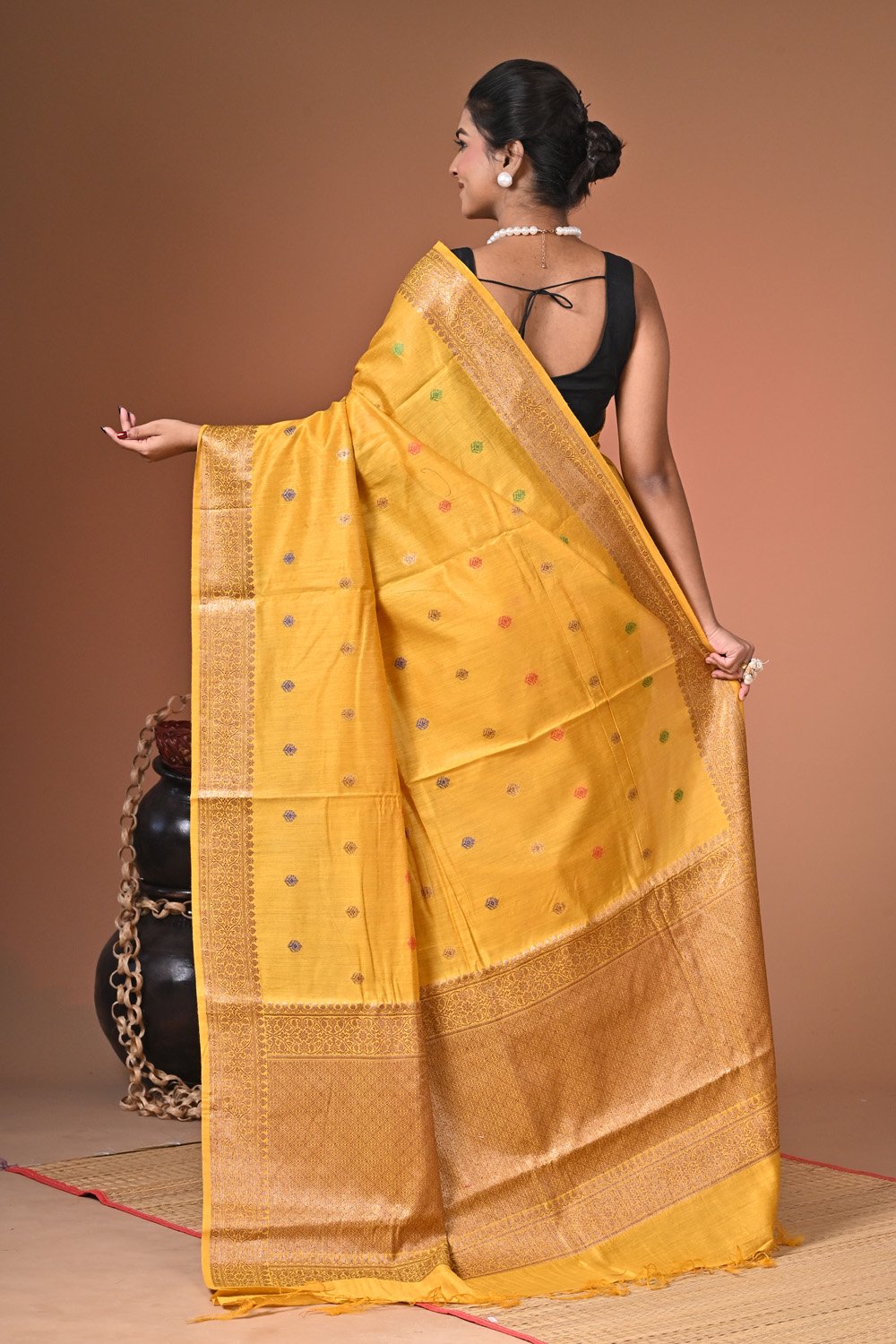 Linen Benarasi Saree with Blouse Piece - Image 3